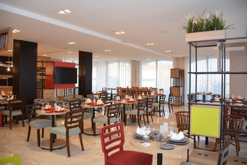 Intercityhotel Riyadh Malaz Екстер'єр фото