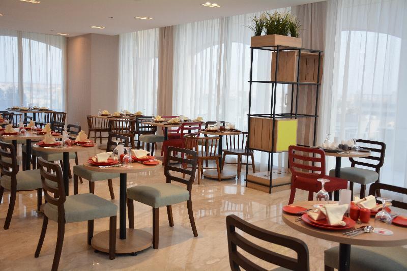 Intercityhotel Riyadh Malaz Екстер'єр фото
